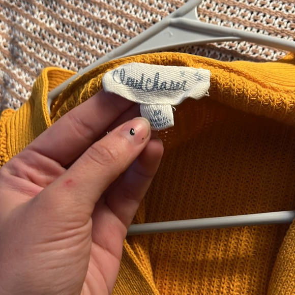 Gold Cloudchaser sweater. Great for spring/fall weather! 🌸 - Picture 2 of 3